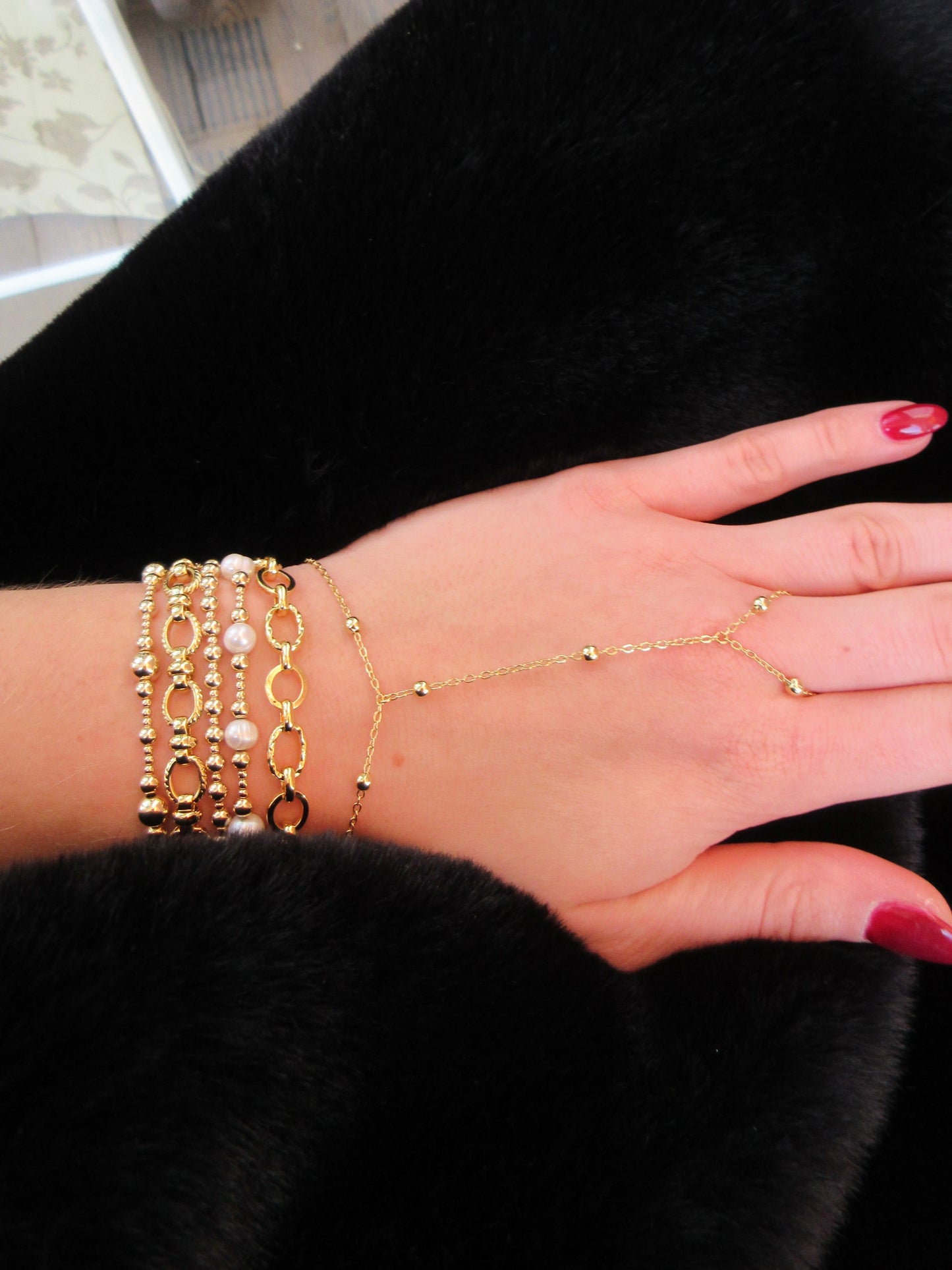 Gold Oval Cable Chain Bracelet