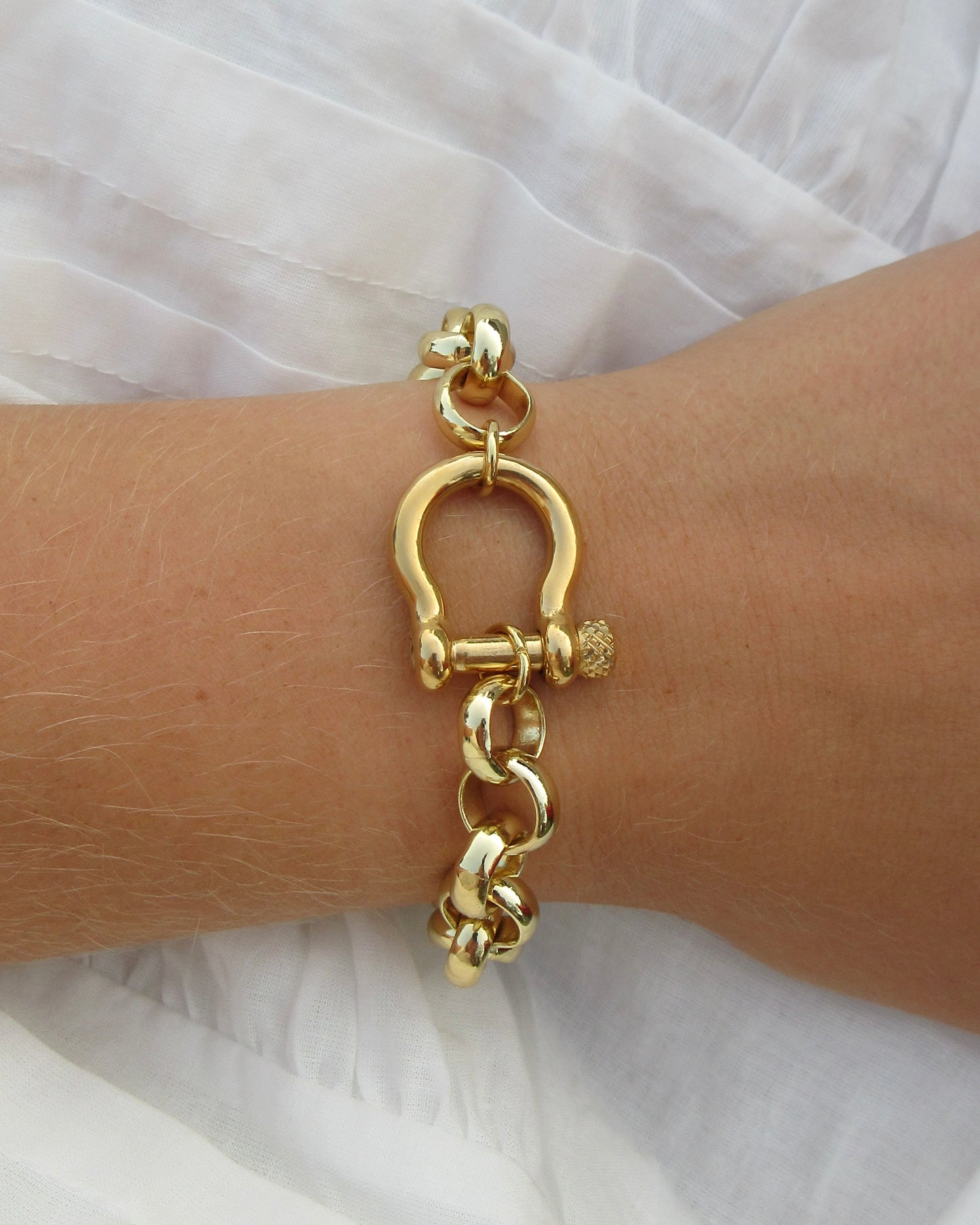 Gold Shackle 18K Gold Plated Bracelet - Customizable