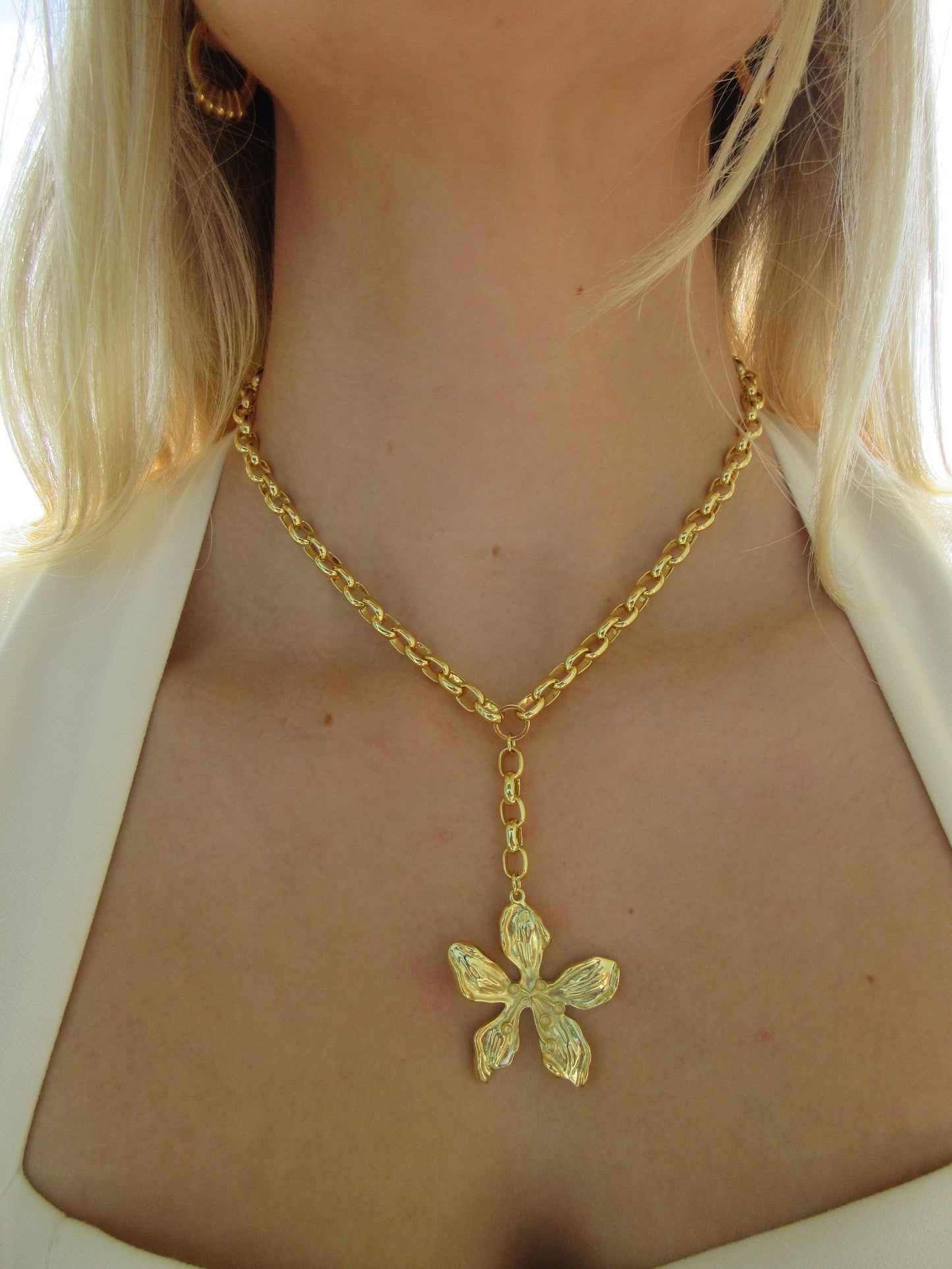 Golden Hibiscus Chain Necklace